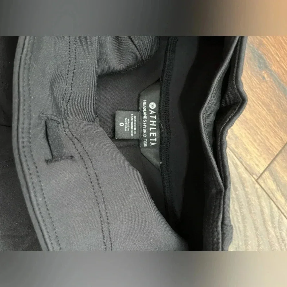 Athleta Stellar Tight size 0 Black